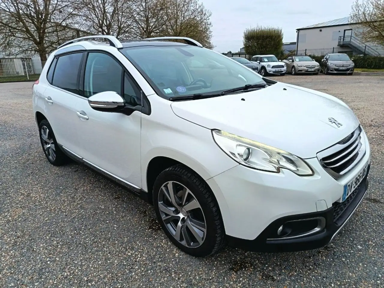 Peugeot 2008 1.2 PureTech 110ch FÃ©line Titane S\u002