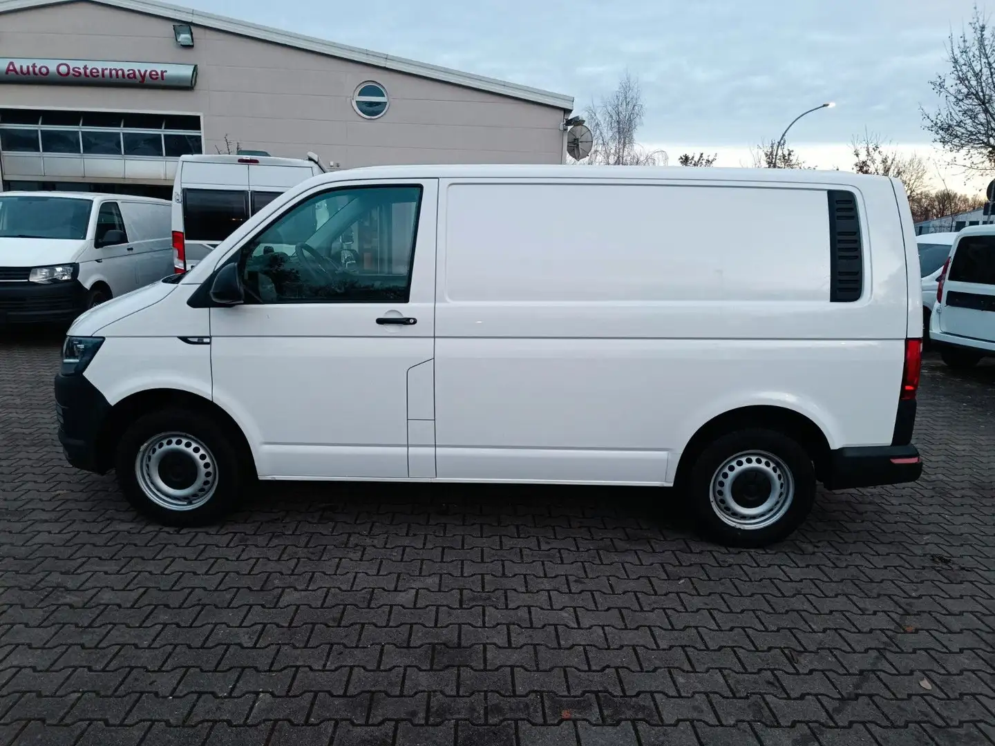 Volkswagen T6 Transporter DSG Kasten EcoProfi Weiß - 1