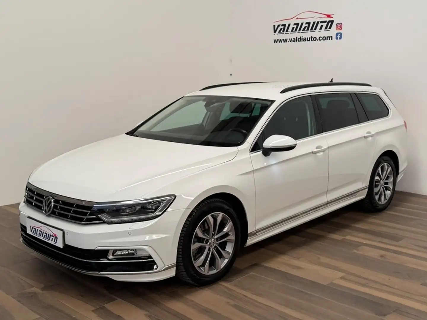 Volkswagen Passat Variant 2.0TDI R-Line Exclusive DSG7 110kW Blanco - 1