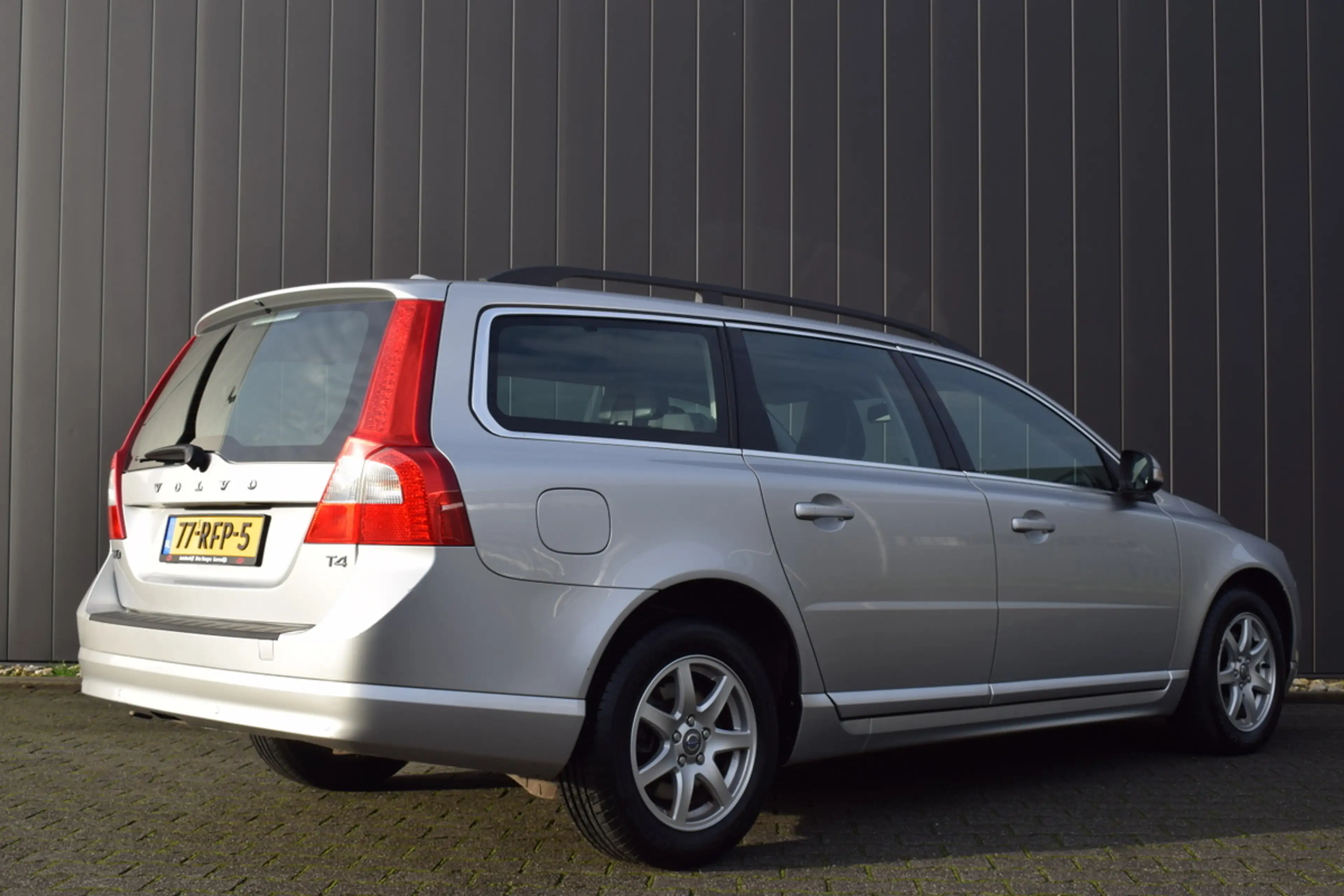 Volvo V70 1.6 T4 Automaat Limited Edition Zwart Leder | Xeno — photo 5