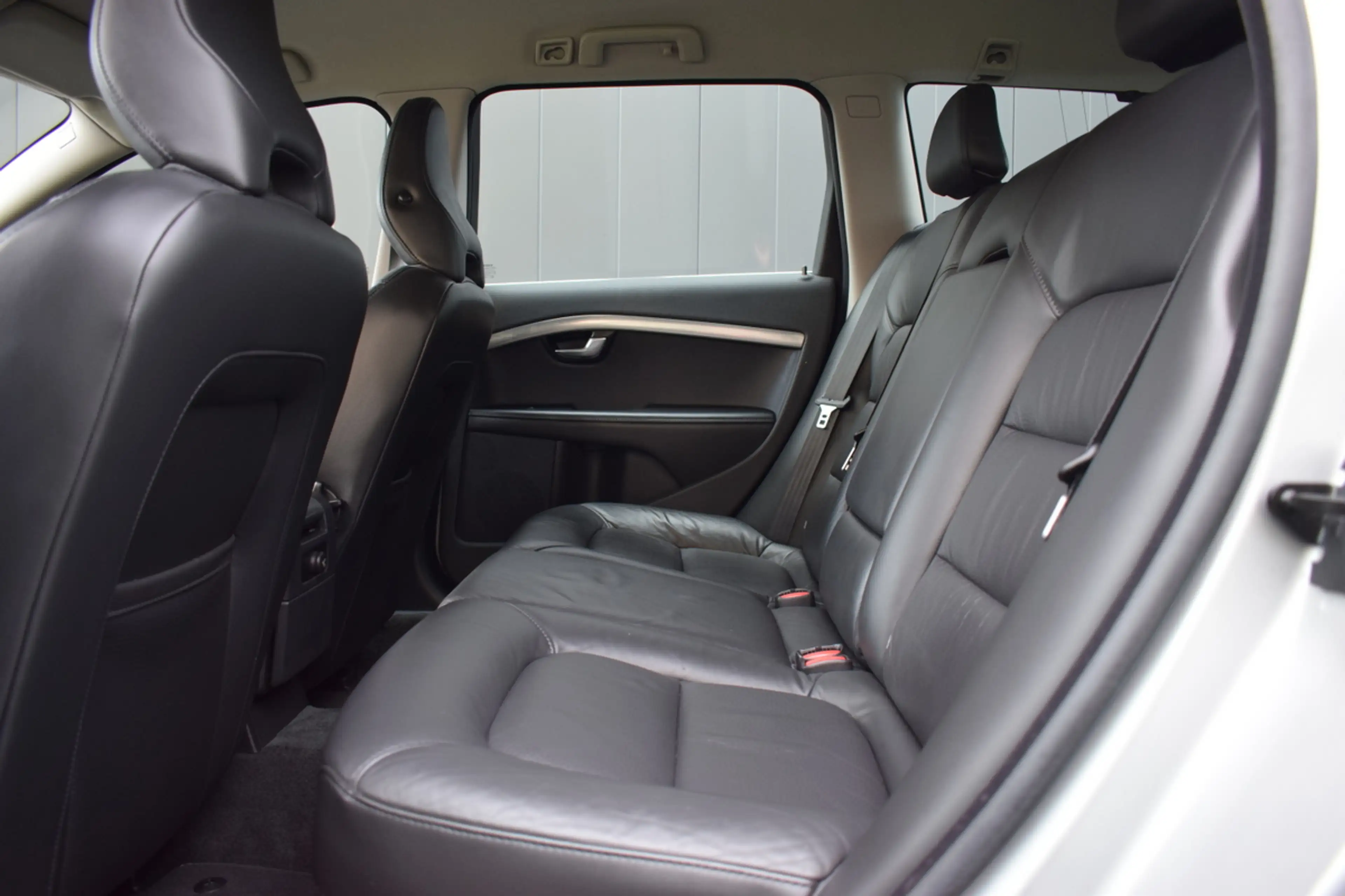 Volvo V70 1.6 T4 Automaat Limited Edition Zwart Leder | Xeno — photo 7