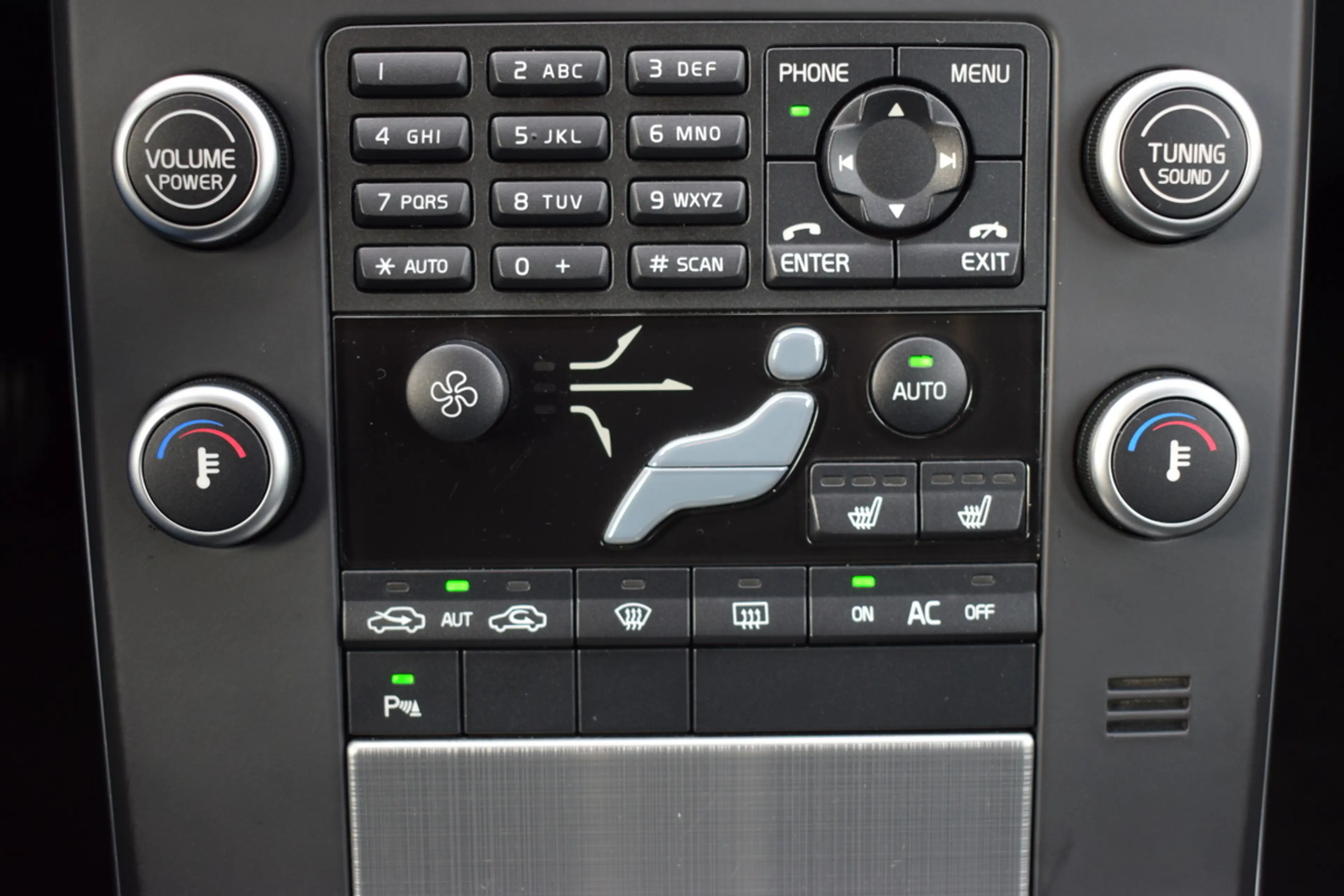 Volvo V70 1.6 T4 Automaat Limited Edition Zwart Leder | Xeno — photo 10