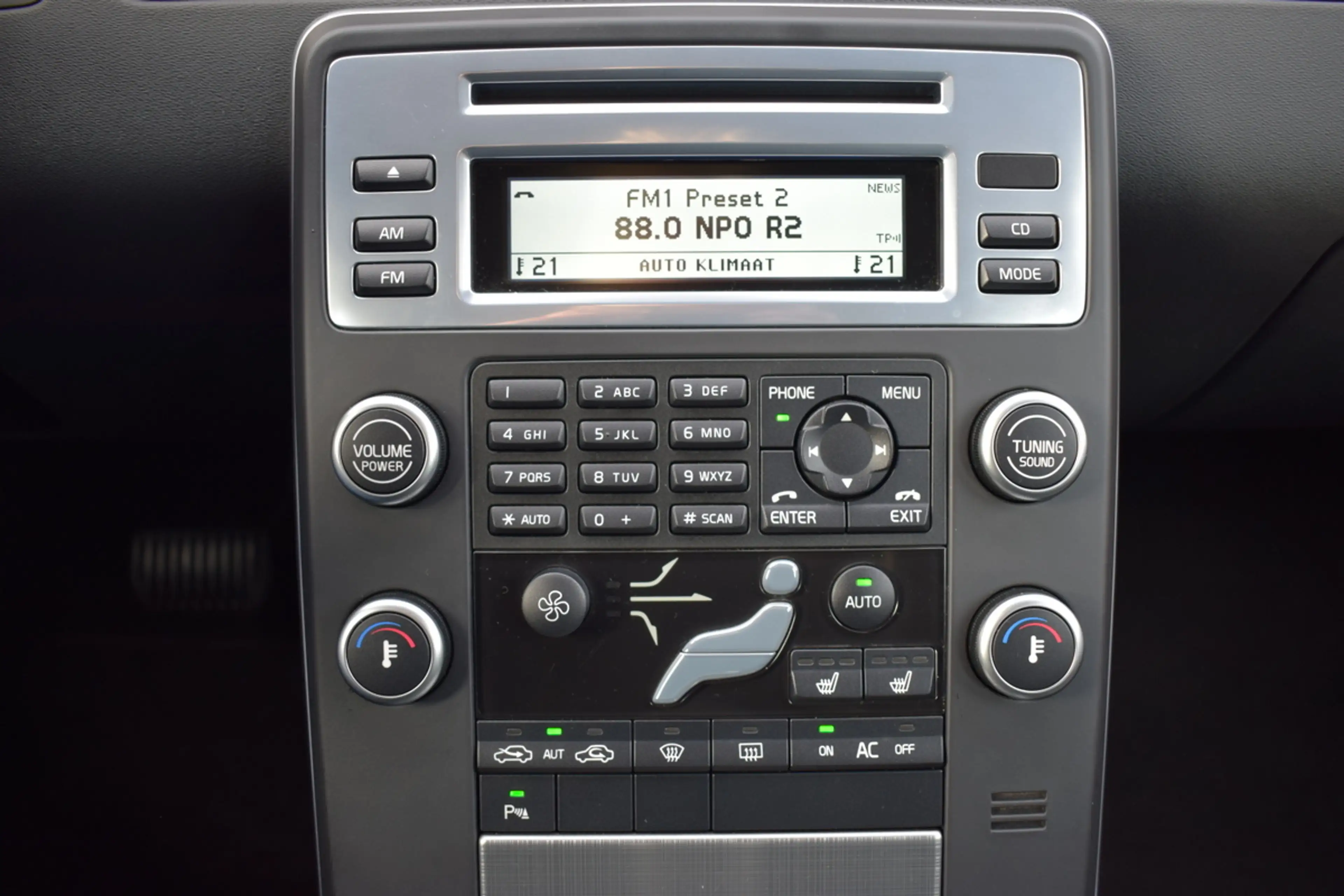 Volvo V70 1.6 T4 Automaat Limited Edition Zwart Leder | Xeno — photo 8