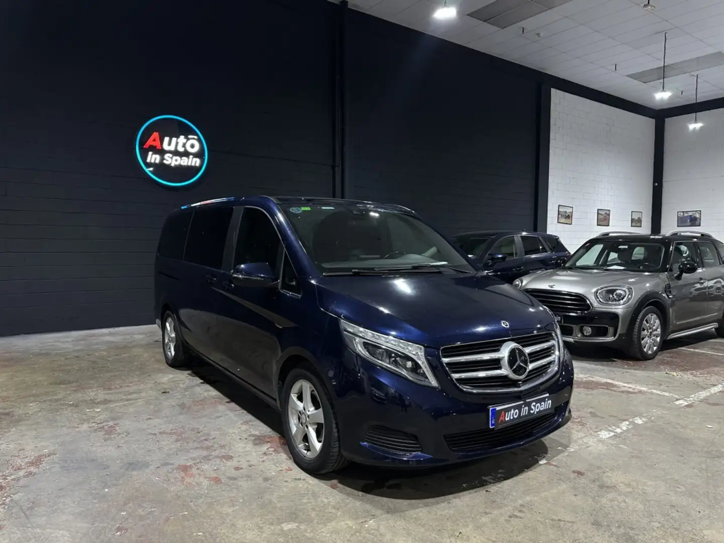 Mercedes-Benz V 220 220CDI Compacto Avantgarde 7GT Bleu - 1