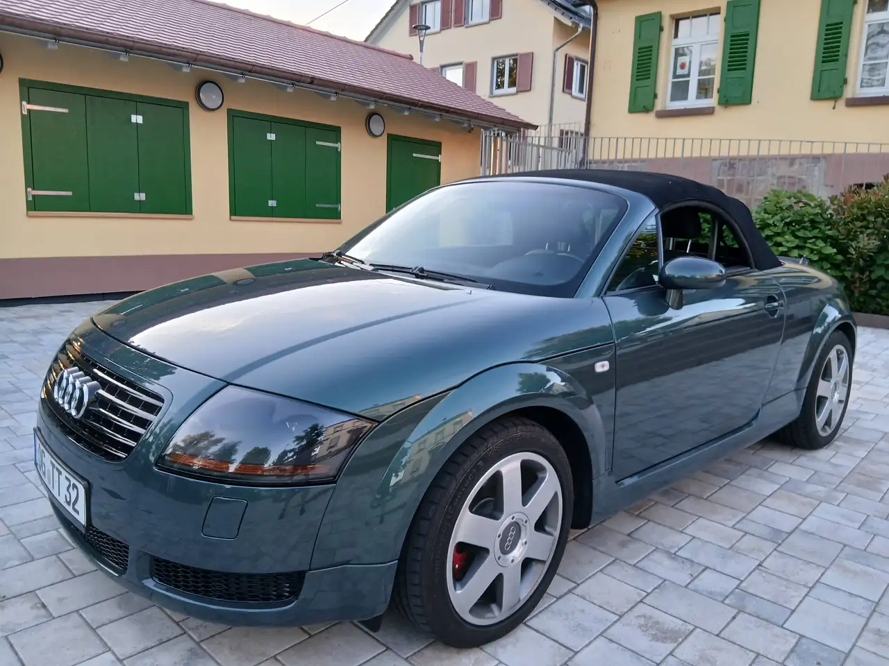 Audi TT Roadster 1.8 T quattro, foto 12