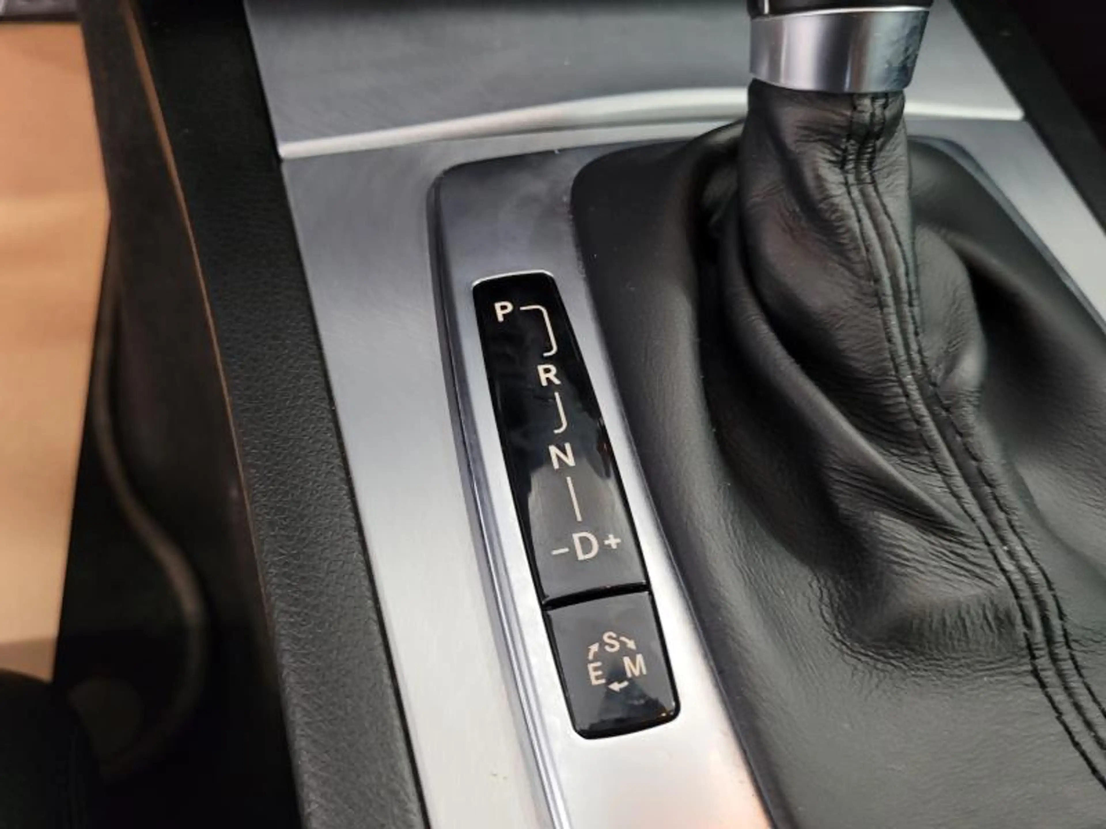 Mercedes-Benz E 200 Coupé Blue Effinciency — photo 15