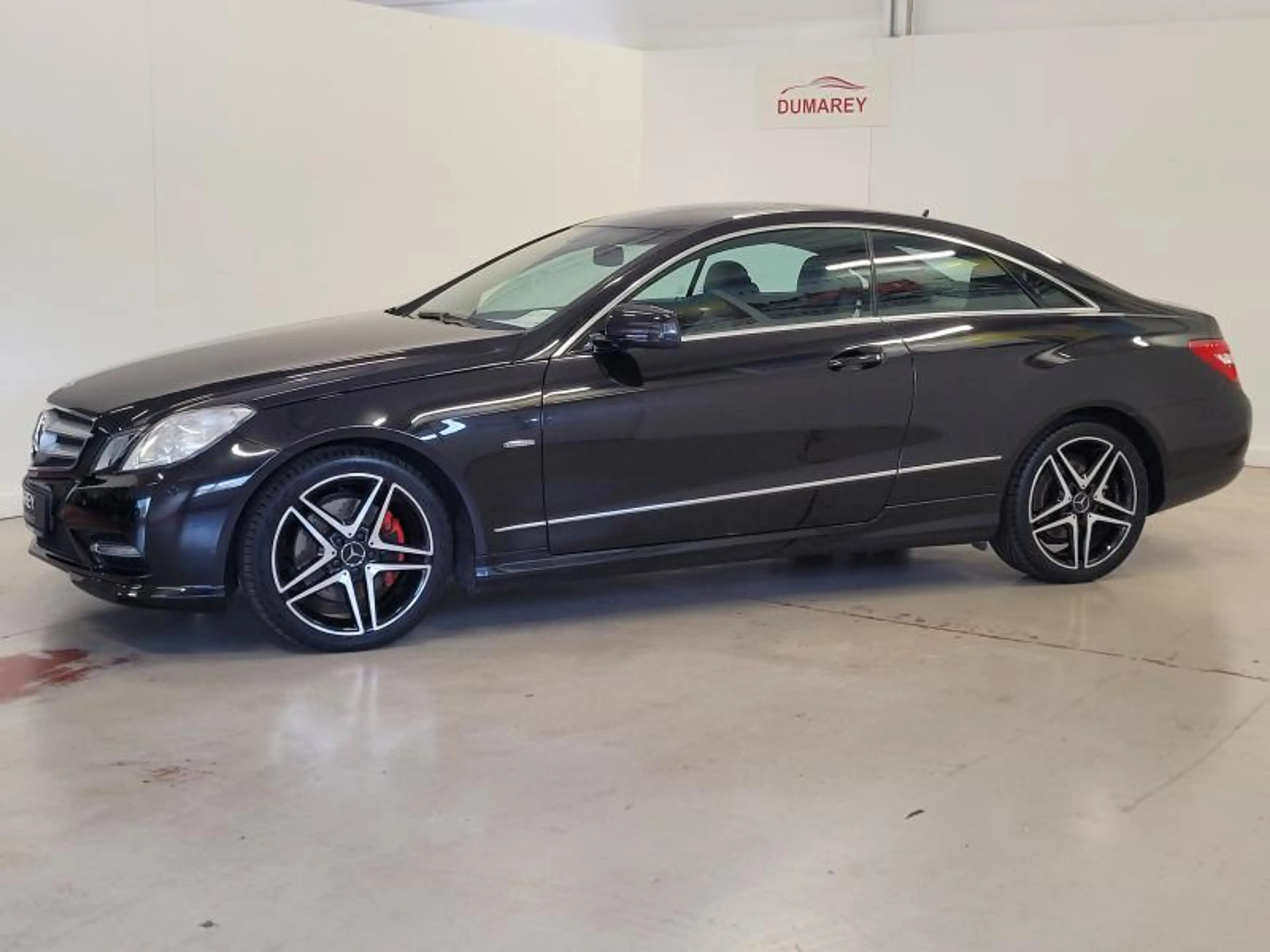 Mercedes-Benz E 200 Coupé Blue Effinciency — photo 3