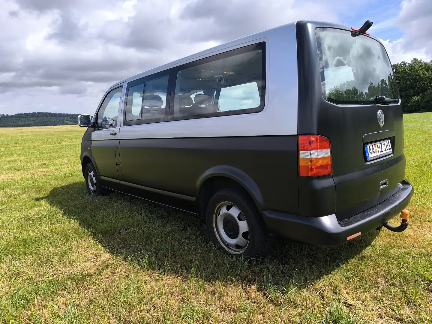 Volkswagen T5 Caravelle - 2
