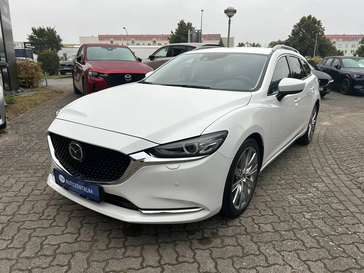 Mazda 6 2.0 G 165 6AT FWD EXCLUSIVE-LINE COMB Weiß - 1