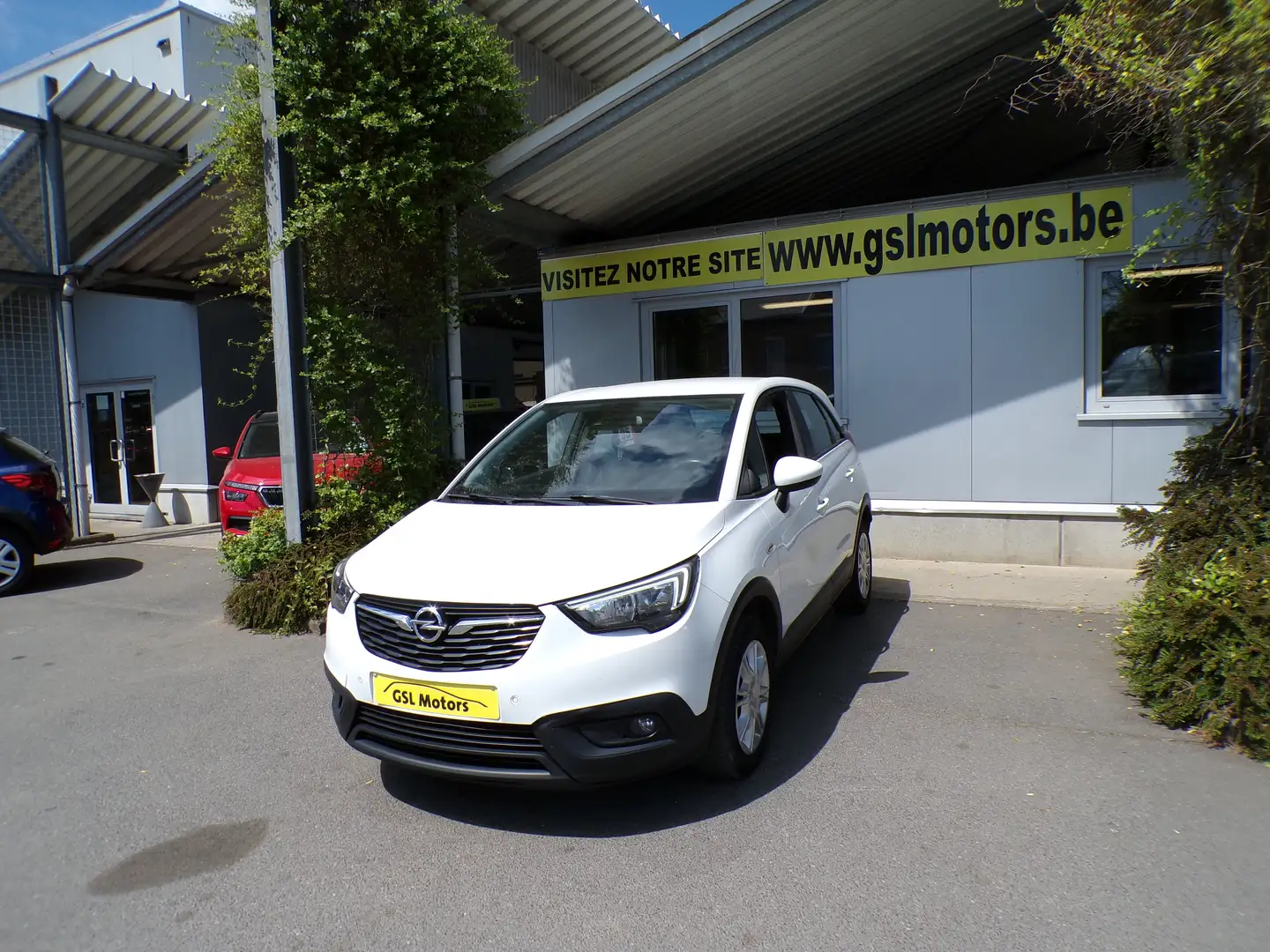 Opel Crossland X 1.2i 110cv Blanche 08/17 Airco GPS Bluetooth Radio Blanc - 1