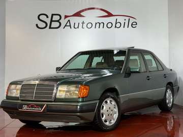 w124 OLDTIMER  // B-AUTO // TOIT-OUVRANT // AIRCO // GARANTIE//
