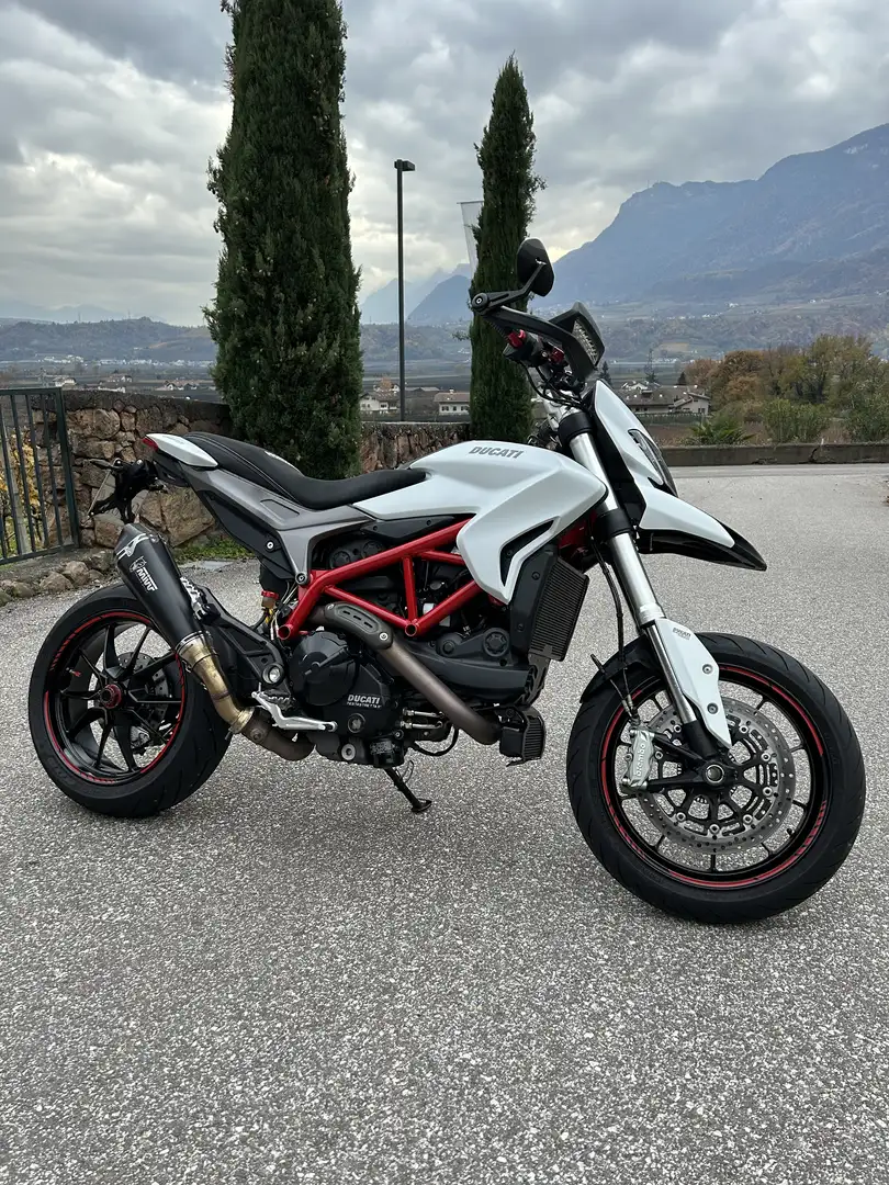 Ducati Hypermotard 939 Alb - 1