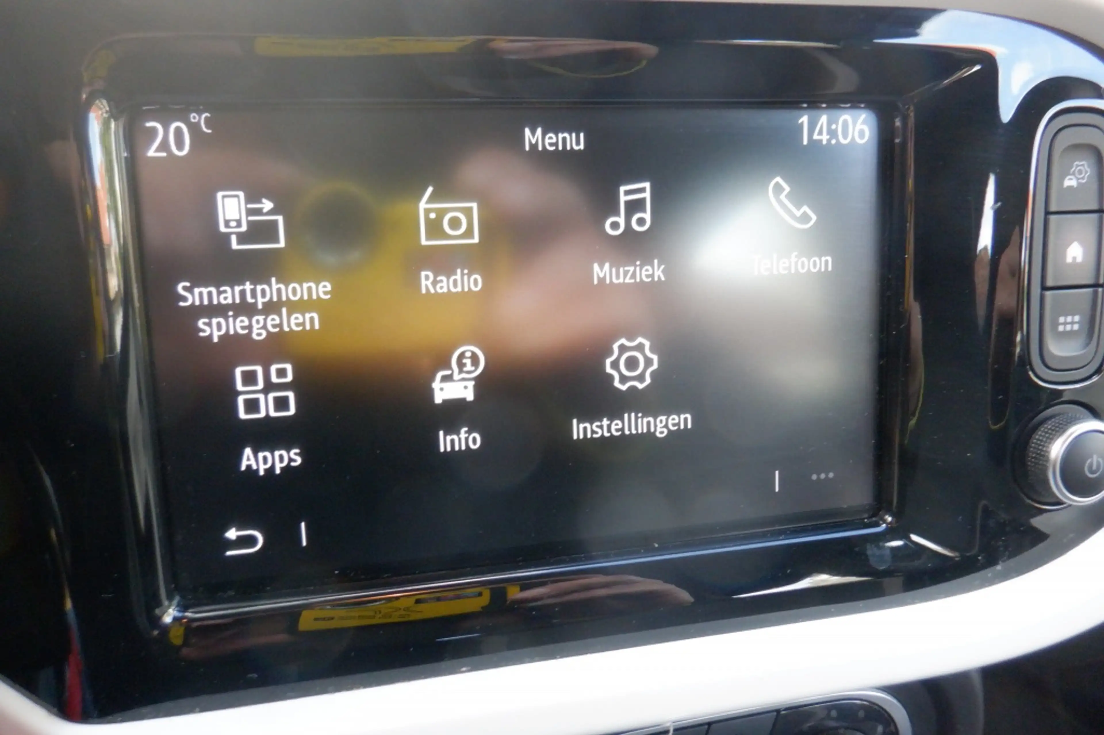 Renault Twingo RENAULT TWINGO ELECTRIC — photo 14