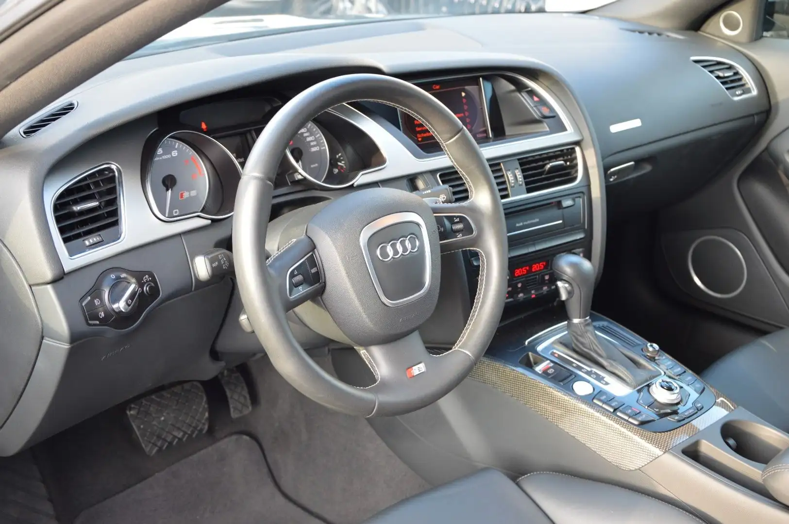 Audi S5 4.2 FSI tiptronic quattro/B&O/Pano/Keyless Grey - 2