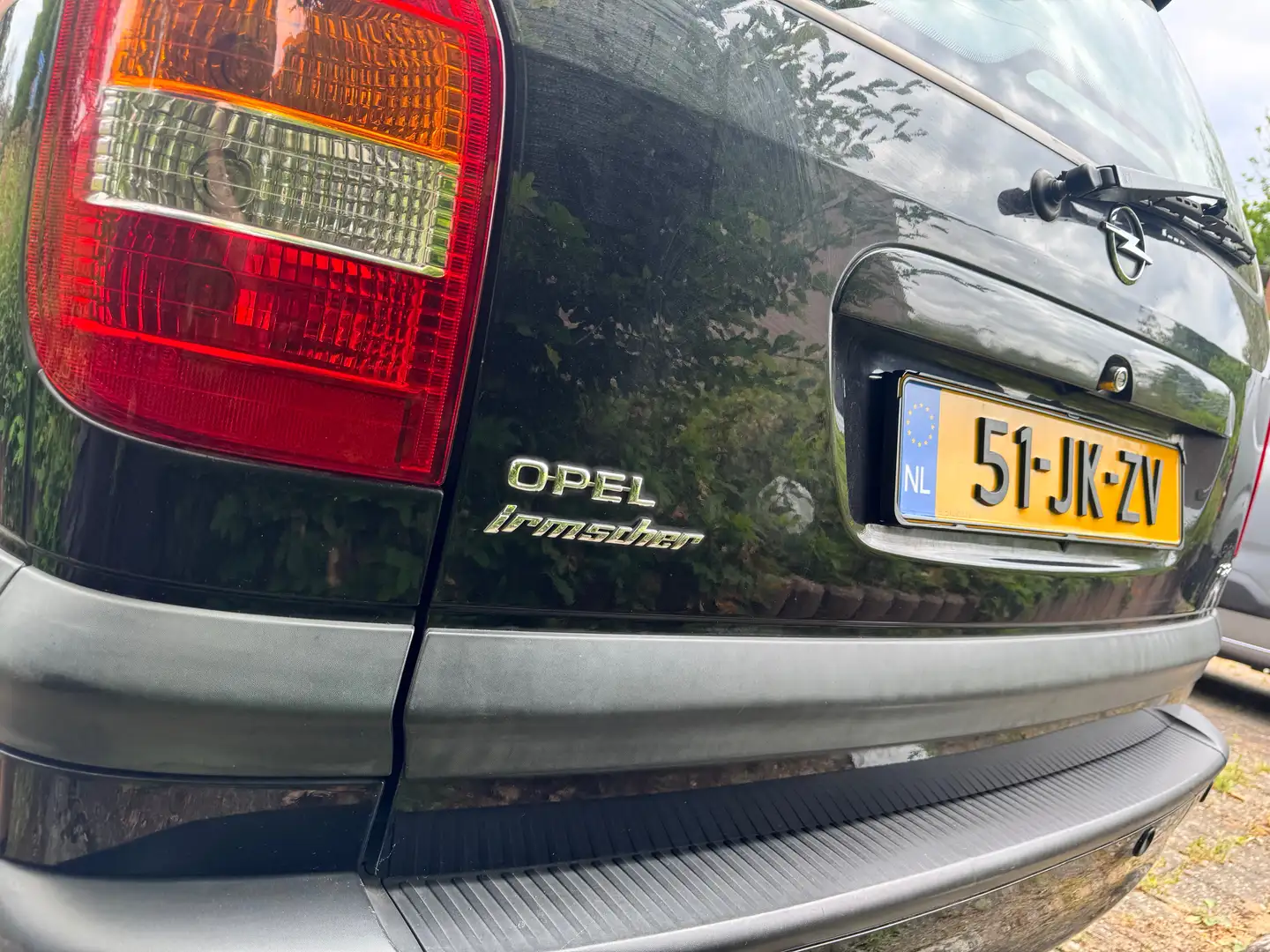 Opel Zafira 2.2-16V Elegance Irmscher Noir - 1