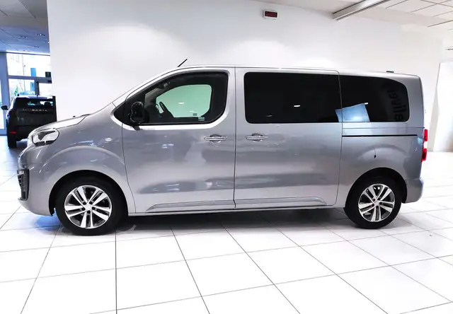 Peugeot Traveller Traveller BlueHDi 2.0 180 S&S EAT8 Standard Allur
