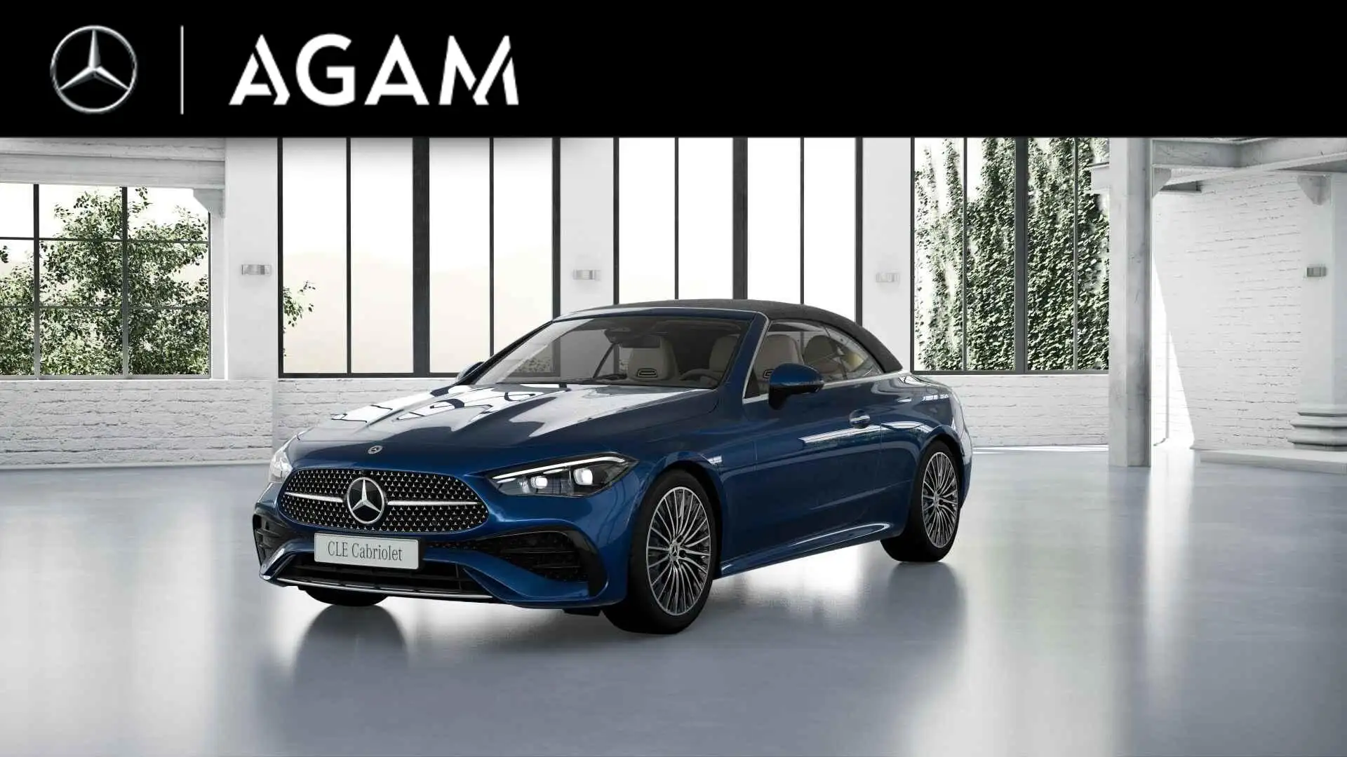 Mercedes-Benz CLE 200 Cabriolet AMG Line Blauw - 1