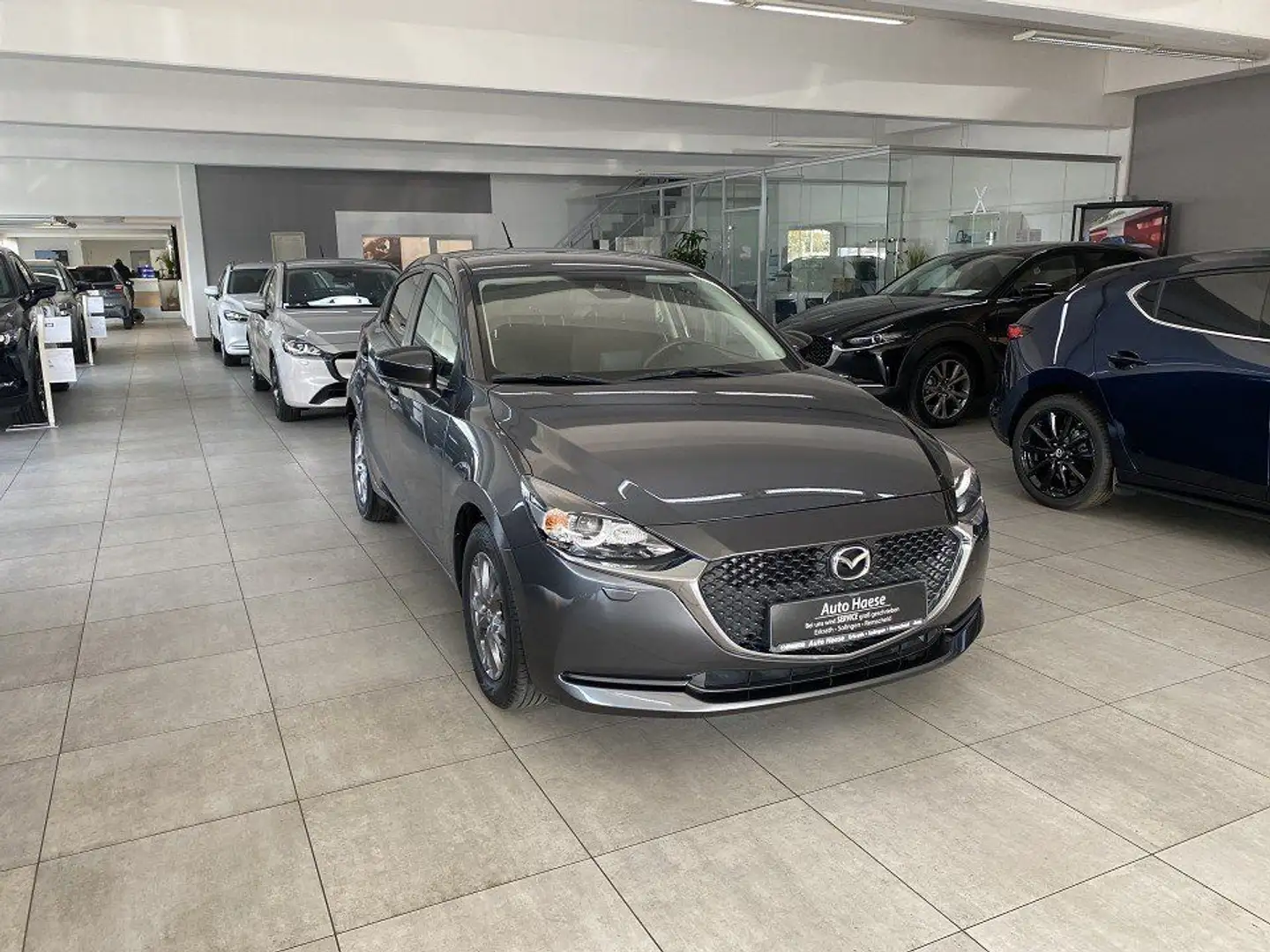 Mazda 2 1.5 90PS Exclusive-Line Touring-Paket Navi Grijs - 1
