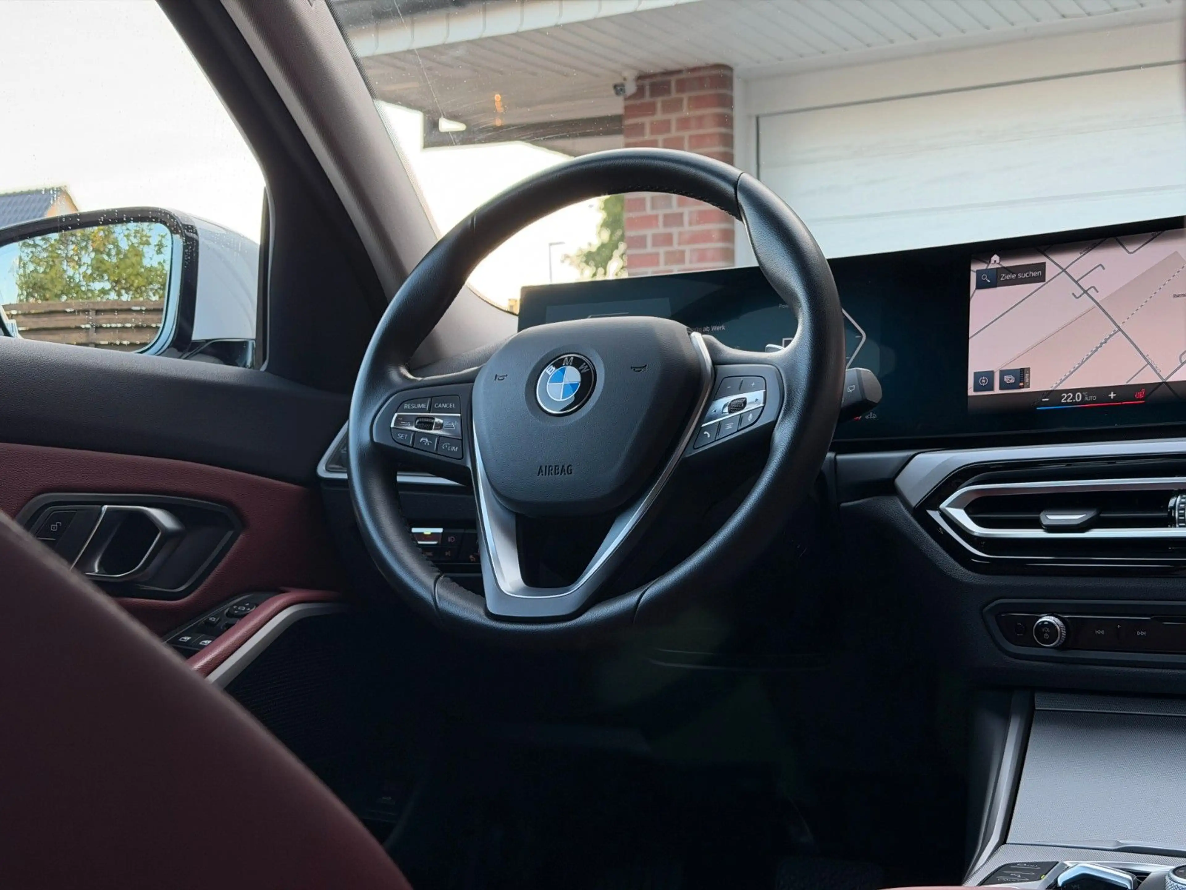 BMW 318 i Touring Automatik*Live Cockpit*Leder*1.HD — photo 31