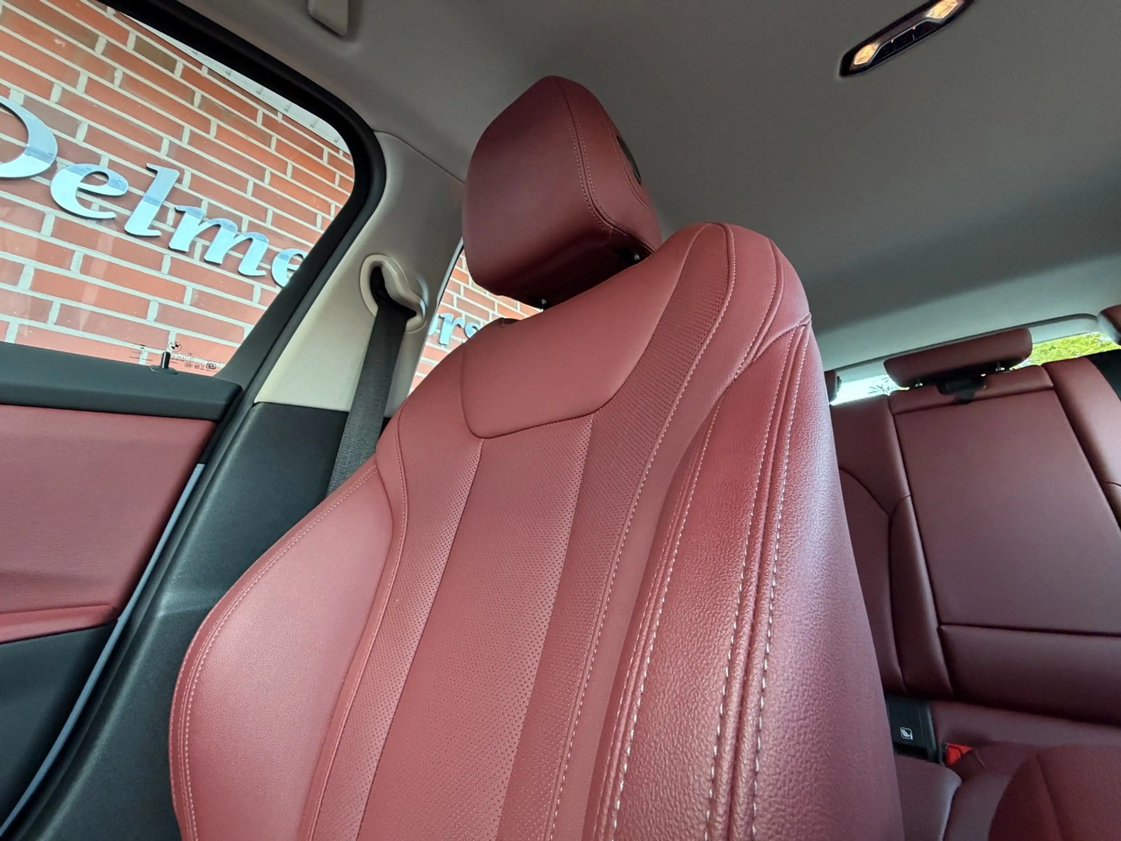 BMW 318 i Touring Automatik*Live Cockpit*Leder*1.HD — photo 32