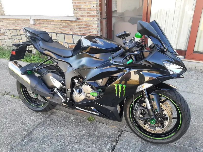 Kawasaki Ninja ZX-6R - foto 6
