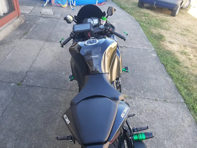 Kawasaki Ninja ZX-6R - foto 4