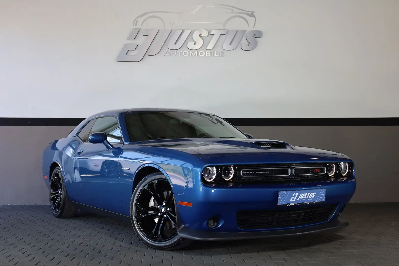 Dodge Challenger 5.7 R/T/SHZ/LHZ/KAMERA/BTH/AMBIE/R20 Azul - 1