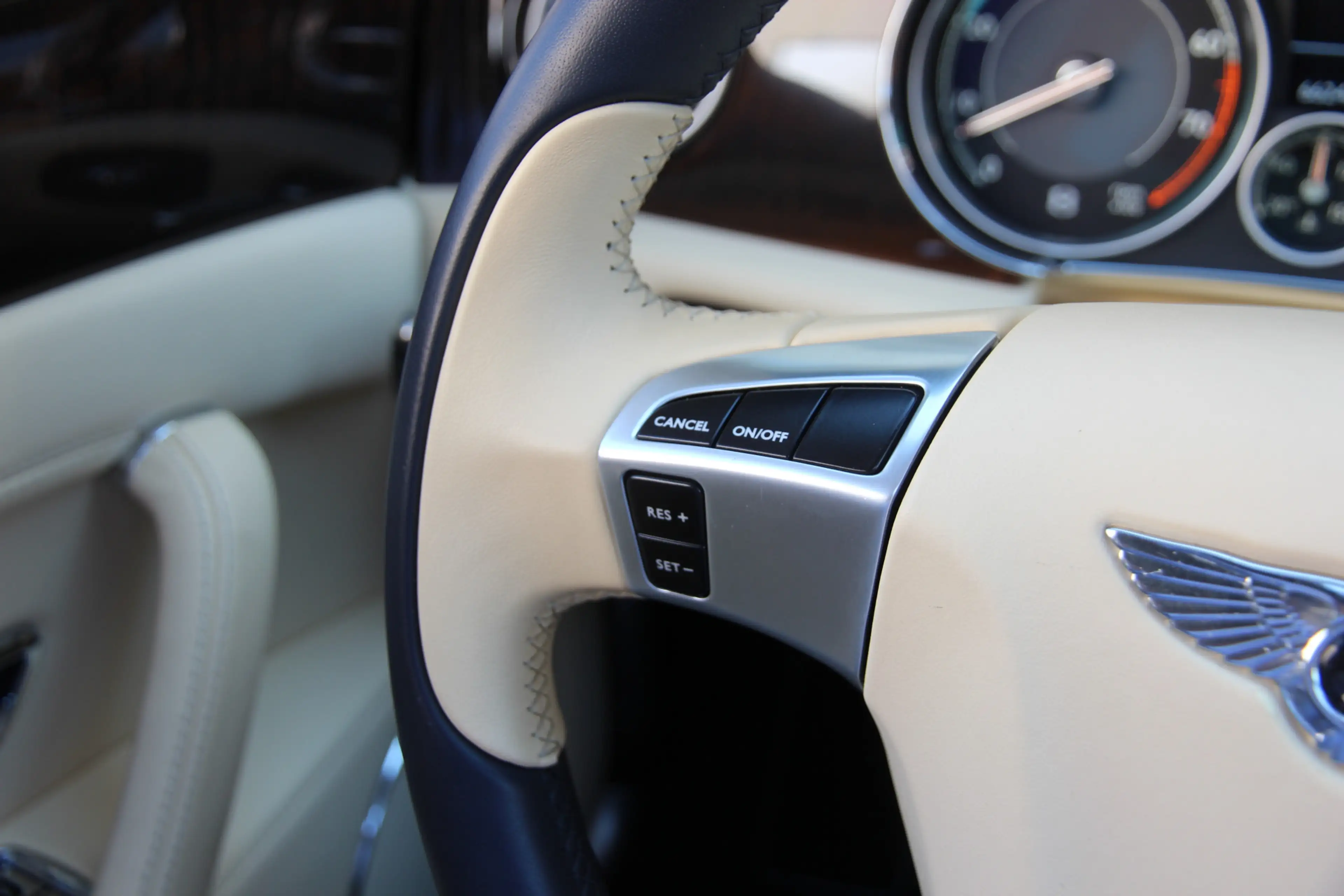 Bentley Flying Spur 4.0 V8 | BTW | Pano | Massage | Ventilatie | Memor — photo 39