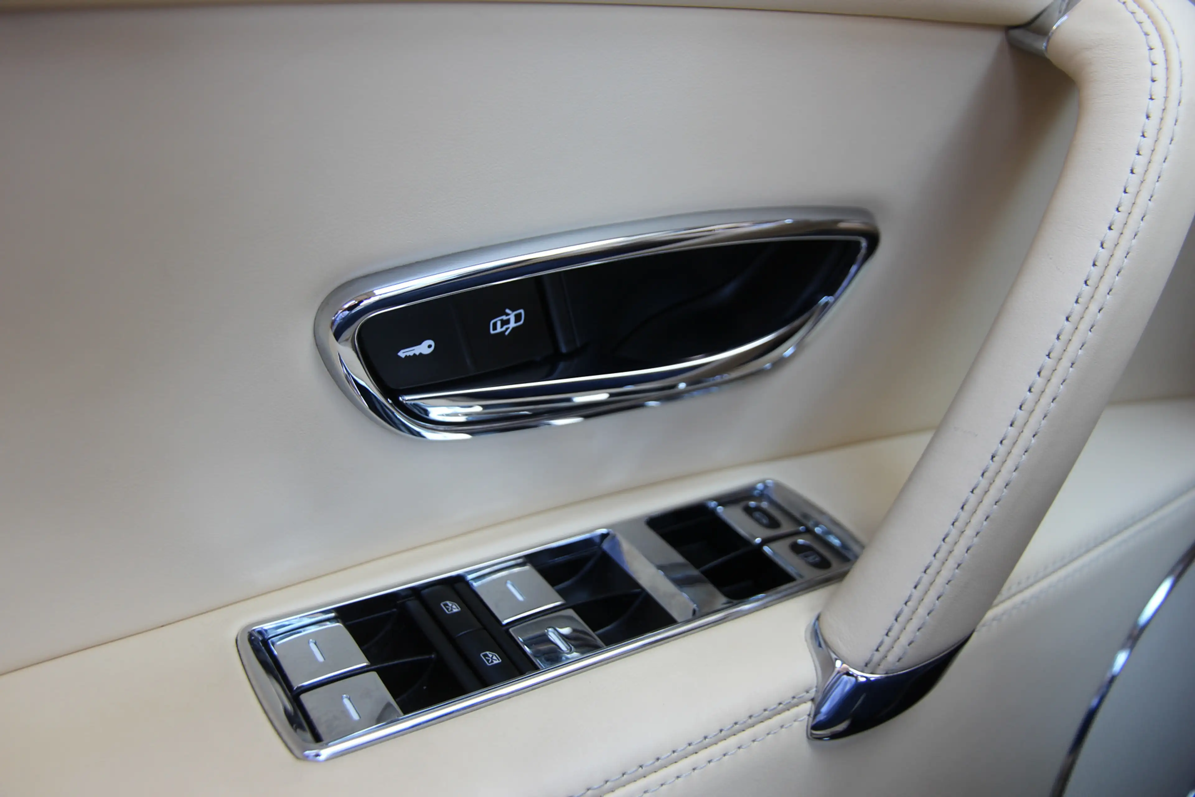 Bentley Flying Spur 4.0 V8 | BTW | Pano | Massage | Ventilatie | Memor — photo 34