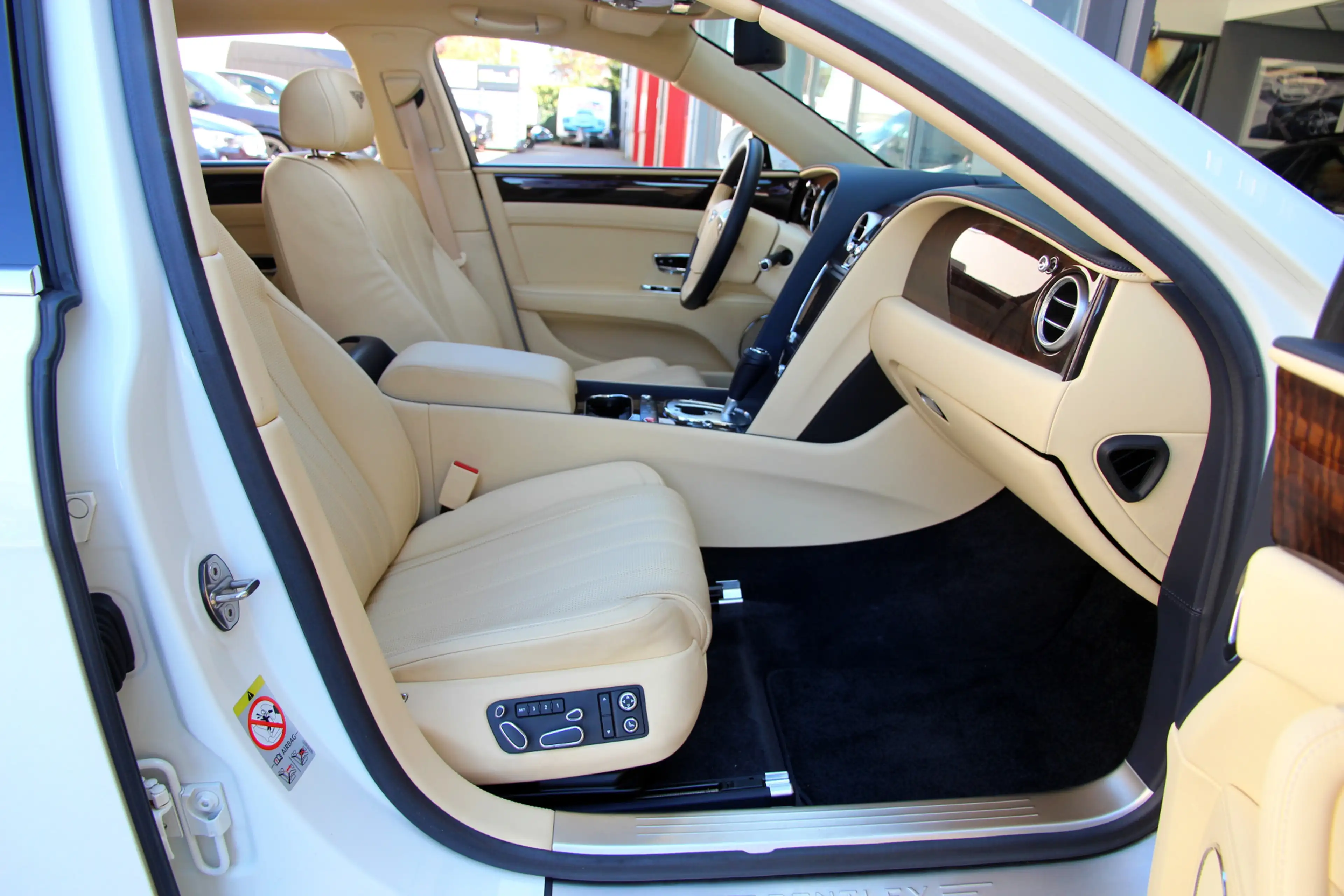 Bentley Flying Spur 4.0 V8 | BTW | Pano | Massage | Ventilatie | Memor — photo 15