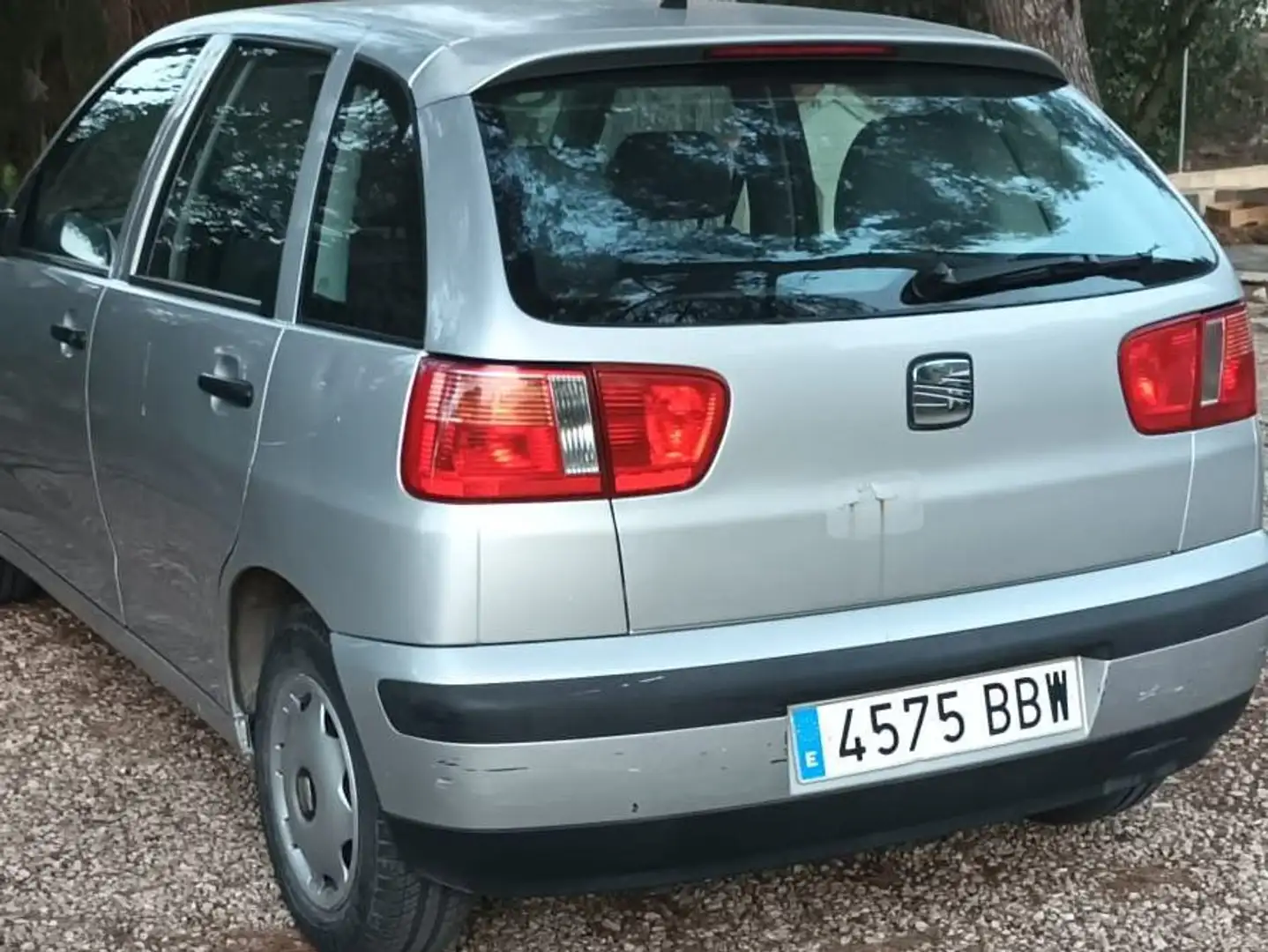 SEAT Ibiza 1.9 SDi Stella Срібний - 2
