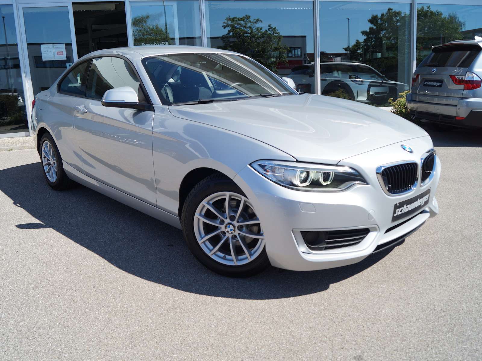 BMW 218