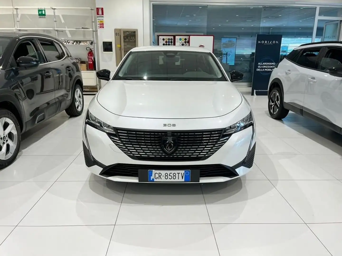 Peugeot 308 BlueHDi 130 S&S EAT8 Allure Fehér - 2