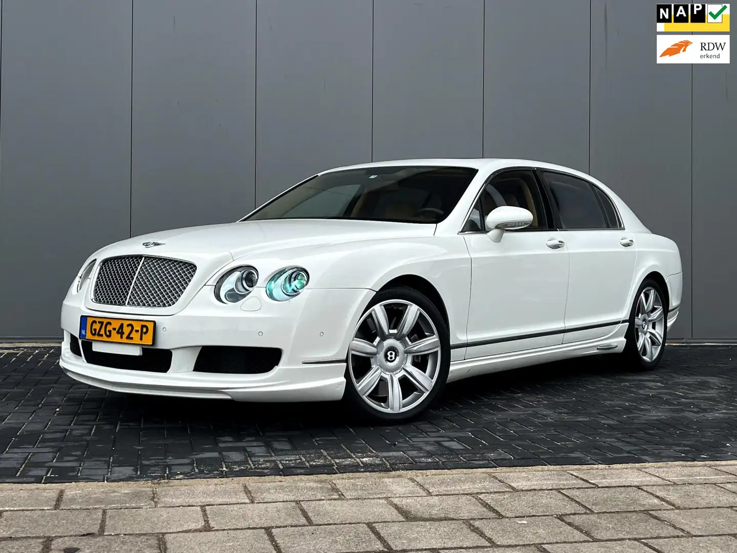 Bentley Flying Spur Continental 6.0 W12 Carplay_Navi_Xenon_Camera Blanco - 1
