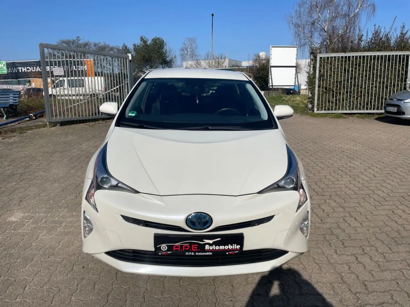 Toyota Prius Executive  1. Hand  Hybrid  TÜV&AU NEU Beyaz - 2