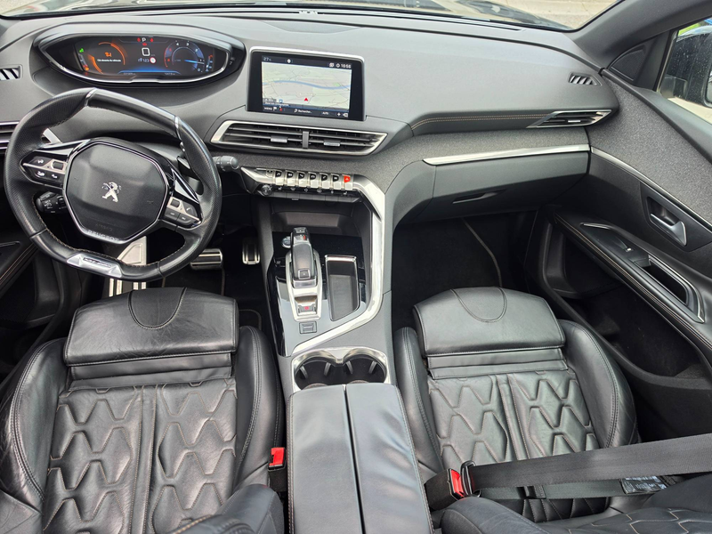 Peugeot 5008 5008 1.6 BlueHDi GT Line — photo 11