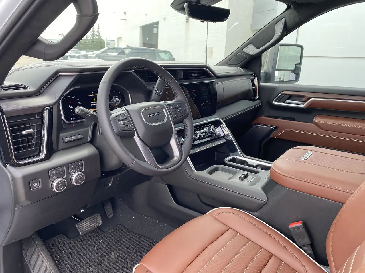 GMC Sierra 3500HD снимка GMC Sierra 3500HD