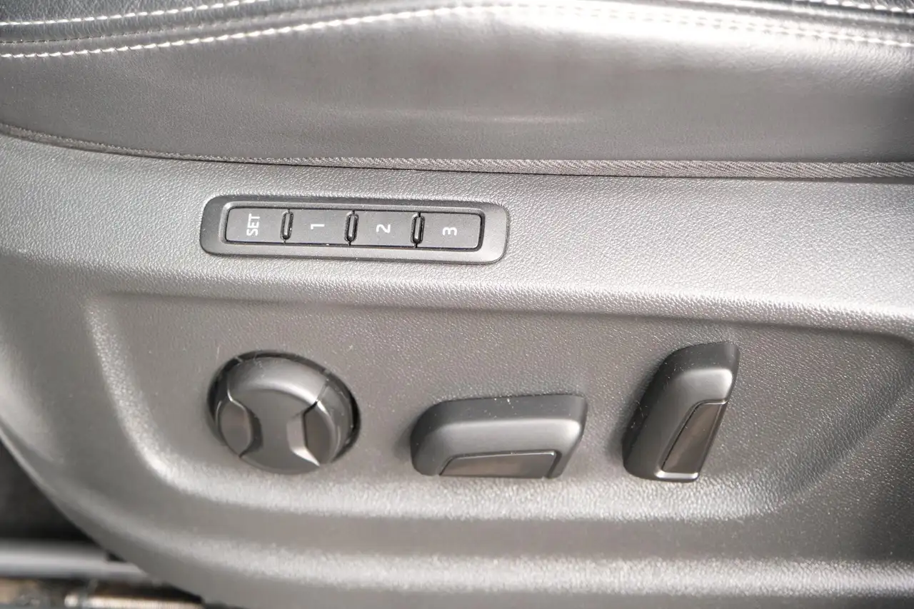 Skoda Kodiaq 2.0 TSI Sportline 4x4 DSG AHK MATRIX LED NAVI, миниатюра 26