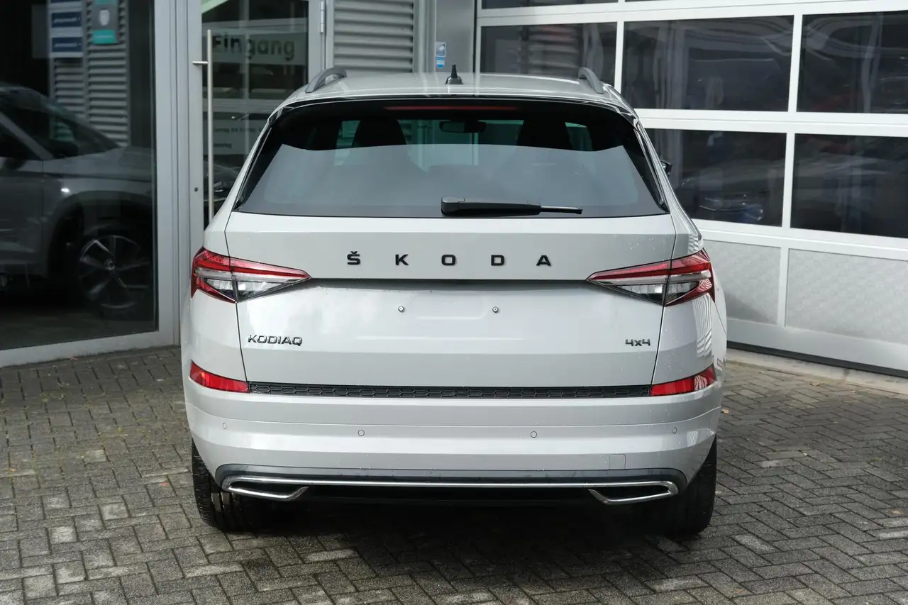 Skoda Kodiaq 2.0 TSI Sportline 4x4 DSG AHK MATRIX LED NAVI, миниатюра 20