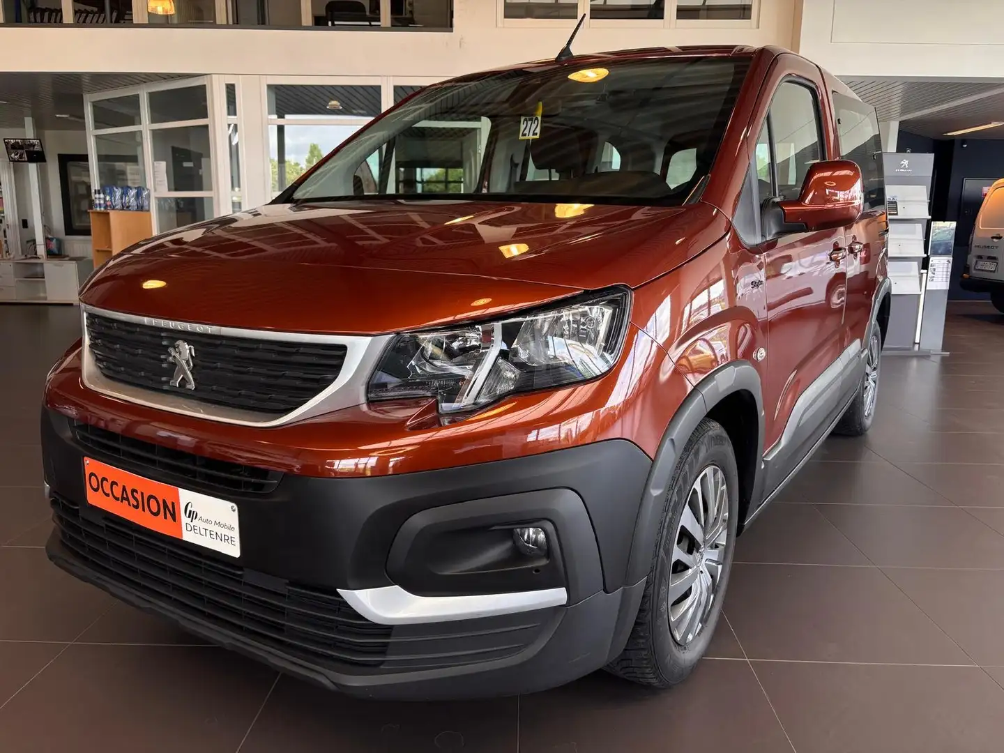 Peugeot Rifter Rifter 1.2 PureTech Standard Style S Bruin - 1