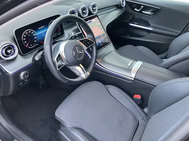 Mercedes-Benz C 300 de 4MATIC Totw LED PTS Cam Distr Navi AHK Ansicht 12