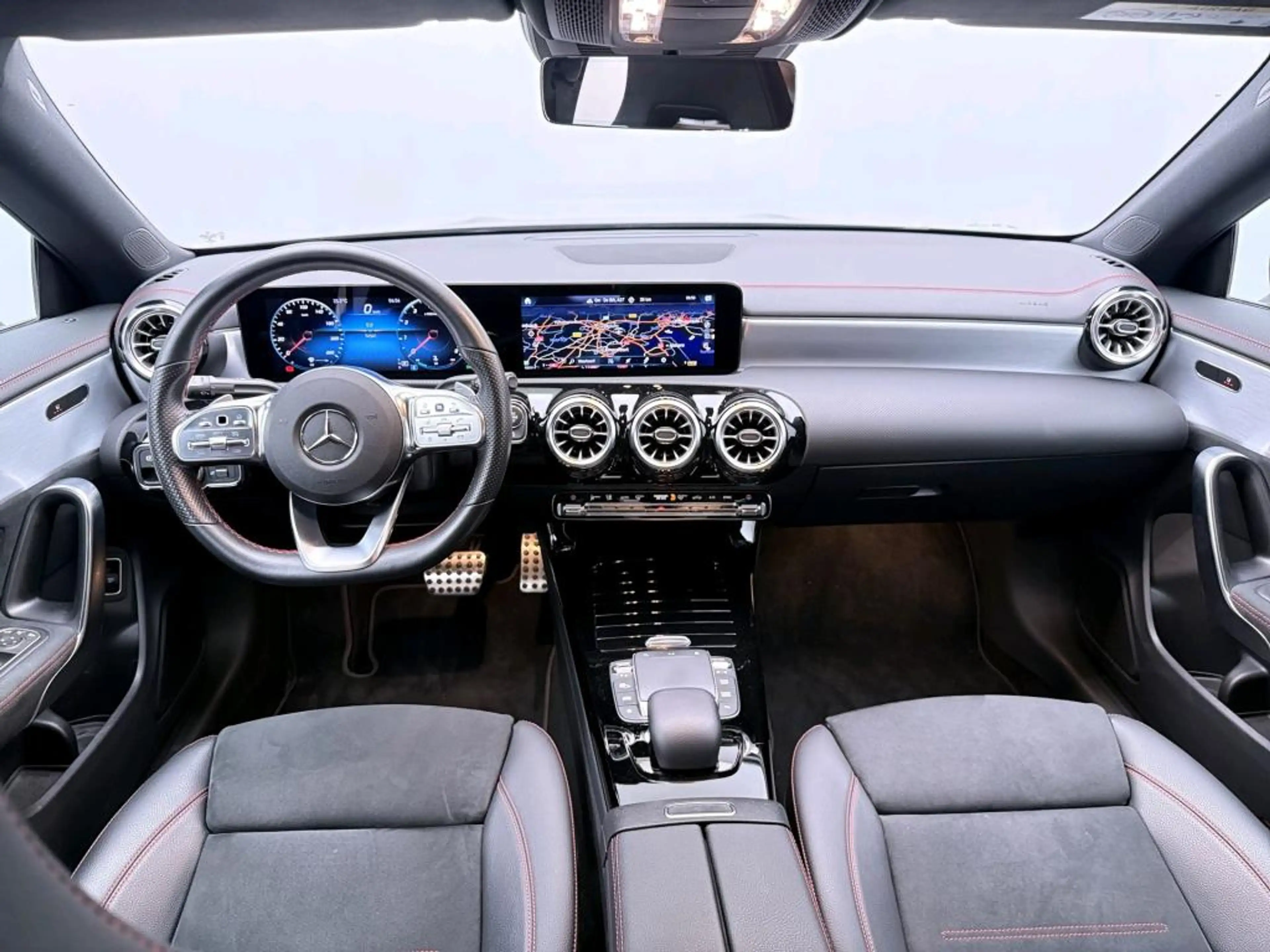 Mercedes-Benz CLA 200 Business Solution AMG AMG Line | Ledkoplampen | Pa — photo 6