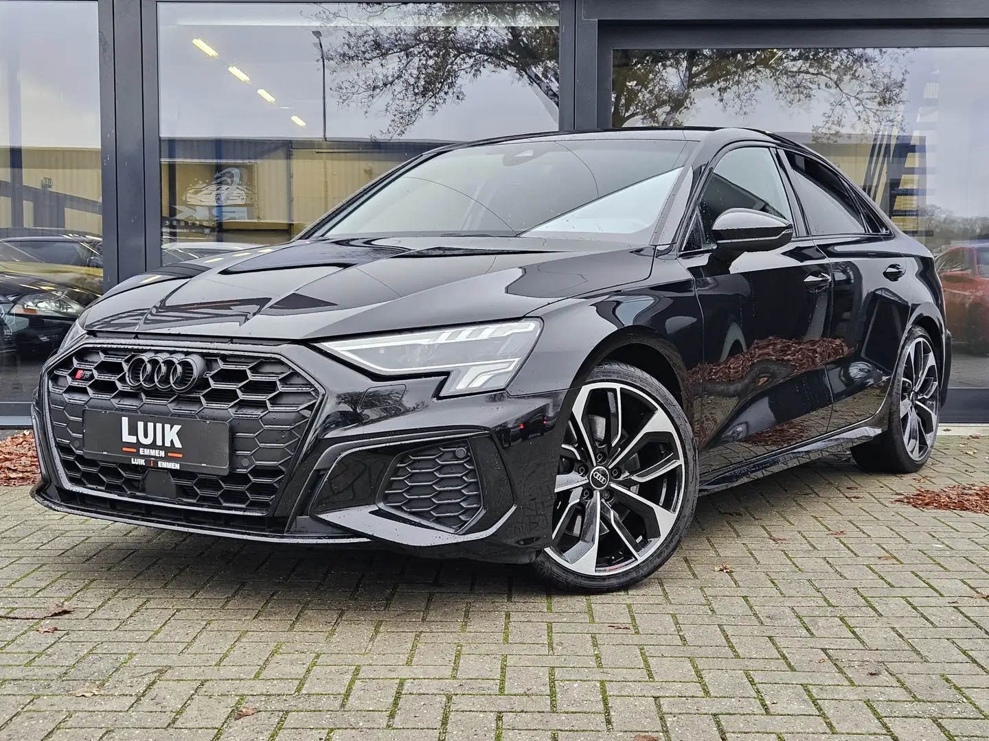 Audi S3 Limousine 2.0 TFSI quattro S3 + B&O + MATRIX + CAM Schwarz - 1