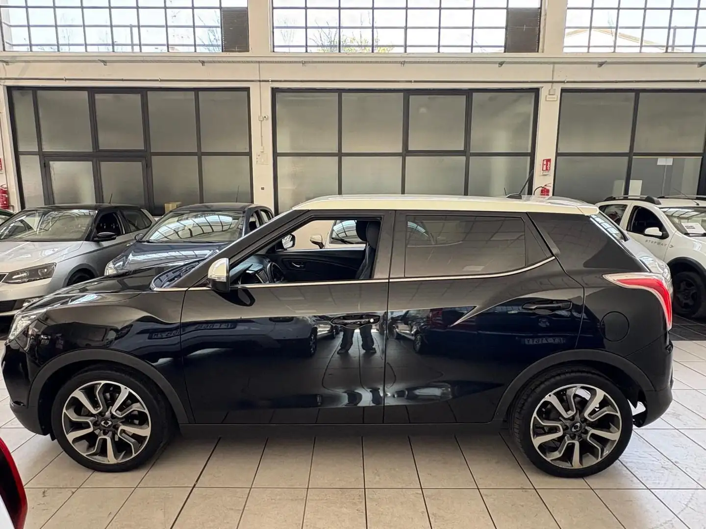 SsangYong Tivoli 1.6d Go Blanc - 1