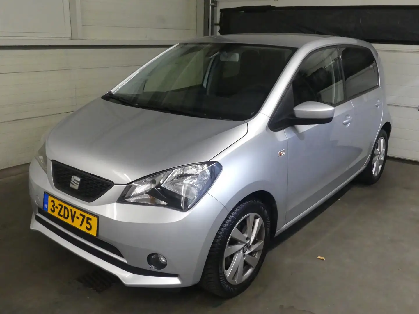 SEAT Mii 1.0 Sport Dynam - Airco - 5 deurs - Netje Onderhou Gris - 1