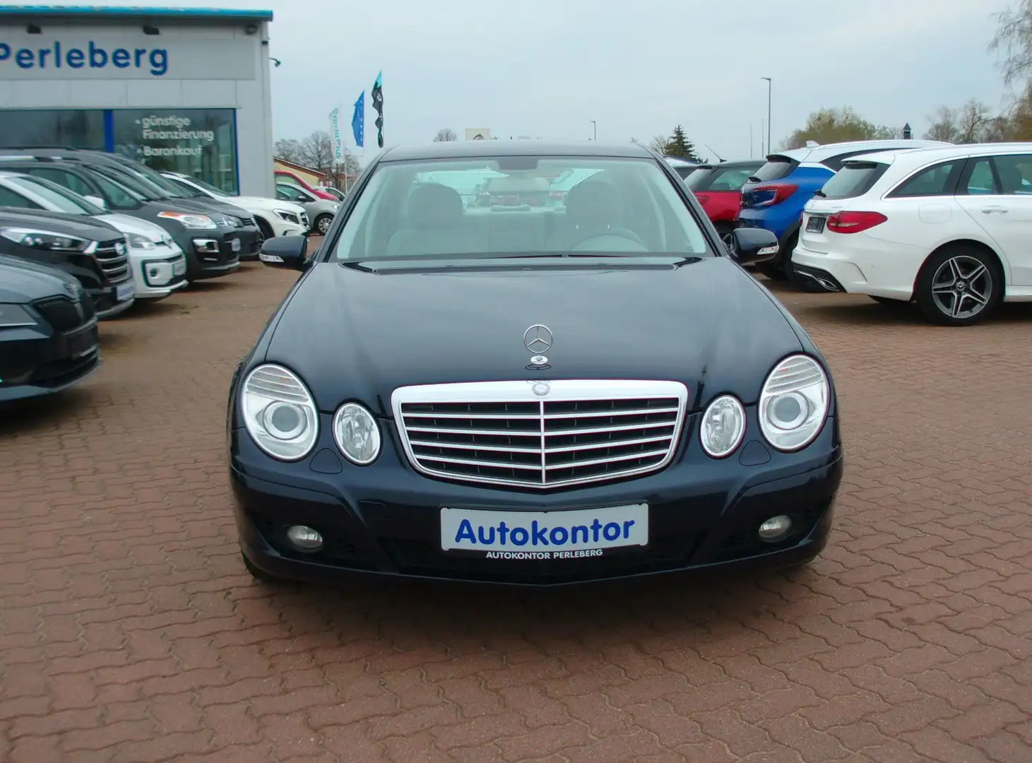 Mercedes-Benz E 320 Limousine E 320 CDI.Bi-Xenon.AHK abn.SHZ Azul - 2