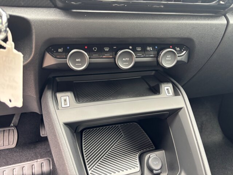 Citroen C4 X C4 X 145 Plus +Kamera+SHZ+Mirror+GJR+ — photo 11