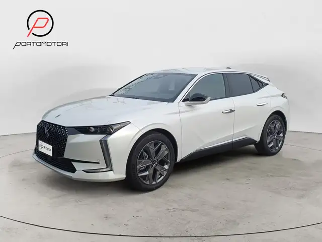 DS Automobiles DS 4 Crossback 1.2 Hybrid Pallas
