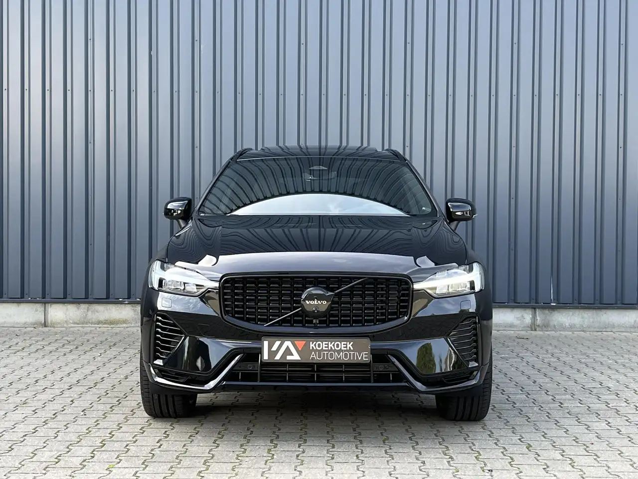 Volvo XC60 2.0 T8 Plug-in hybrid AWD Ultimate Black Edition, миниатюра 17