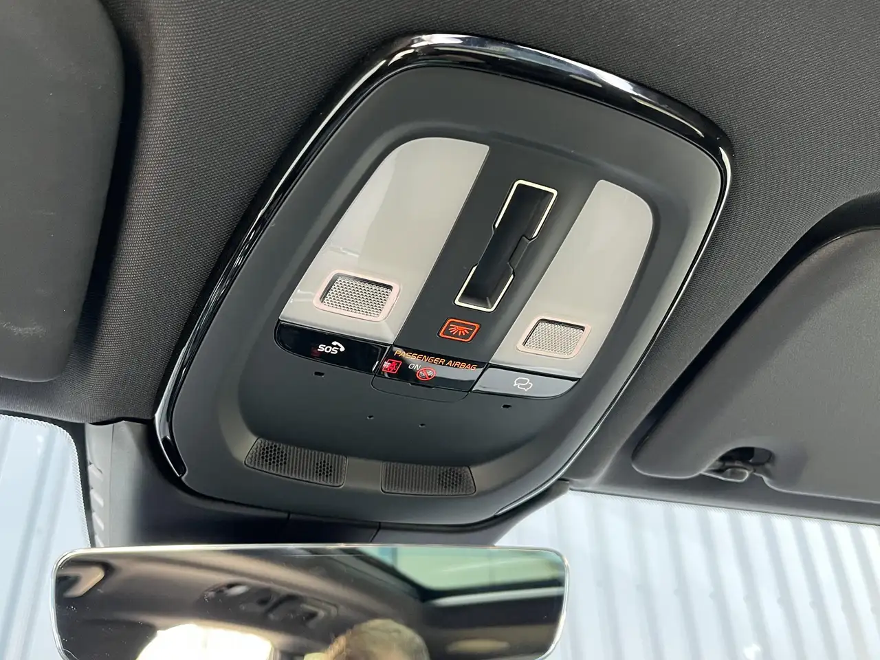 Volvo XC60 2.0 T8 Plug-in hybrid AWD Ultimate Black Edition, миниатюра 24